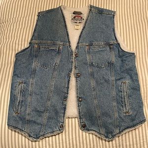 Levi’s Sherpa XL Men’s Vest, good condition